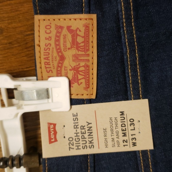 LEVIS 720 HIGH RISE SUPER SKINNY (12) MEDIUM - Picture 6 of 7